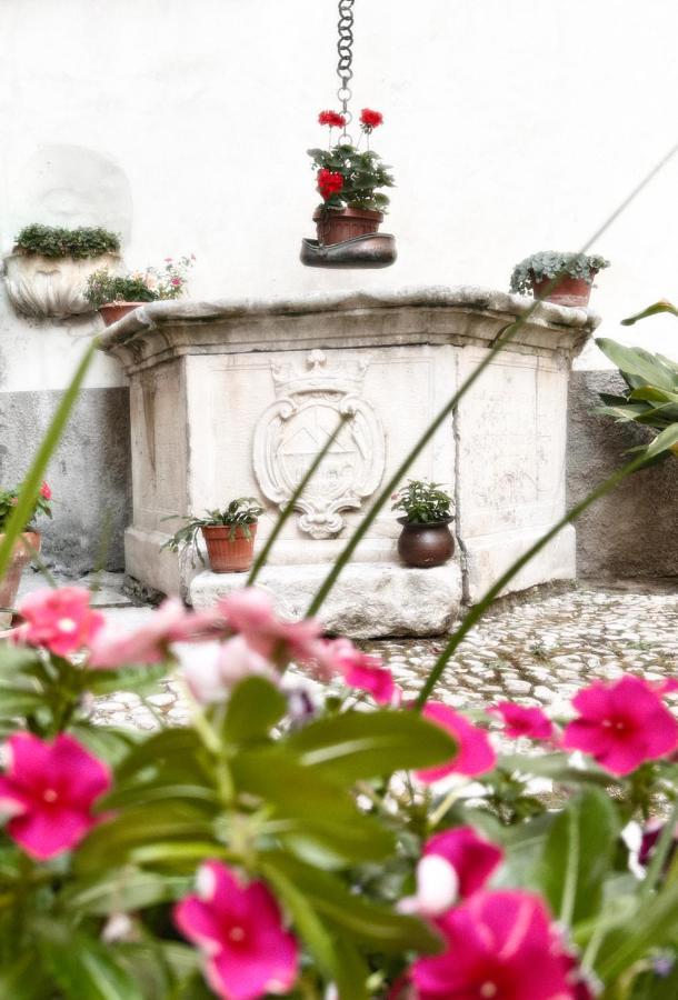 L'Antico Pozzo Lägenhet Sulmona Exteriör bild